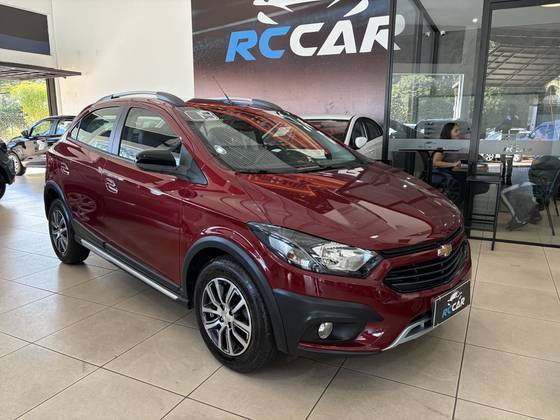 CHEVROLET ONIX 1.4 MPFI ACTIV 8V FLEX 4P AUTOMÁTICO